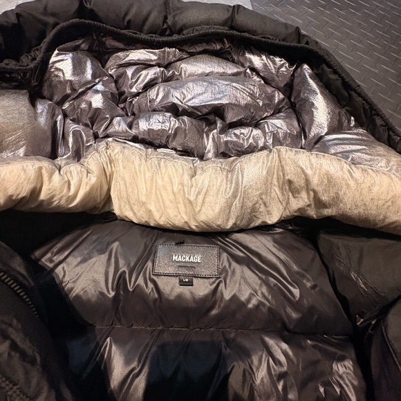 Mackage Women's Black Hooded Puffer Jacket with Drawstring Waist - Picture 8 of 8